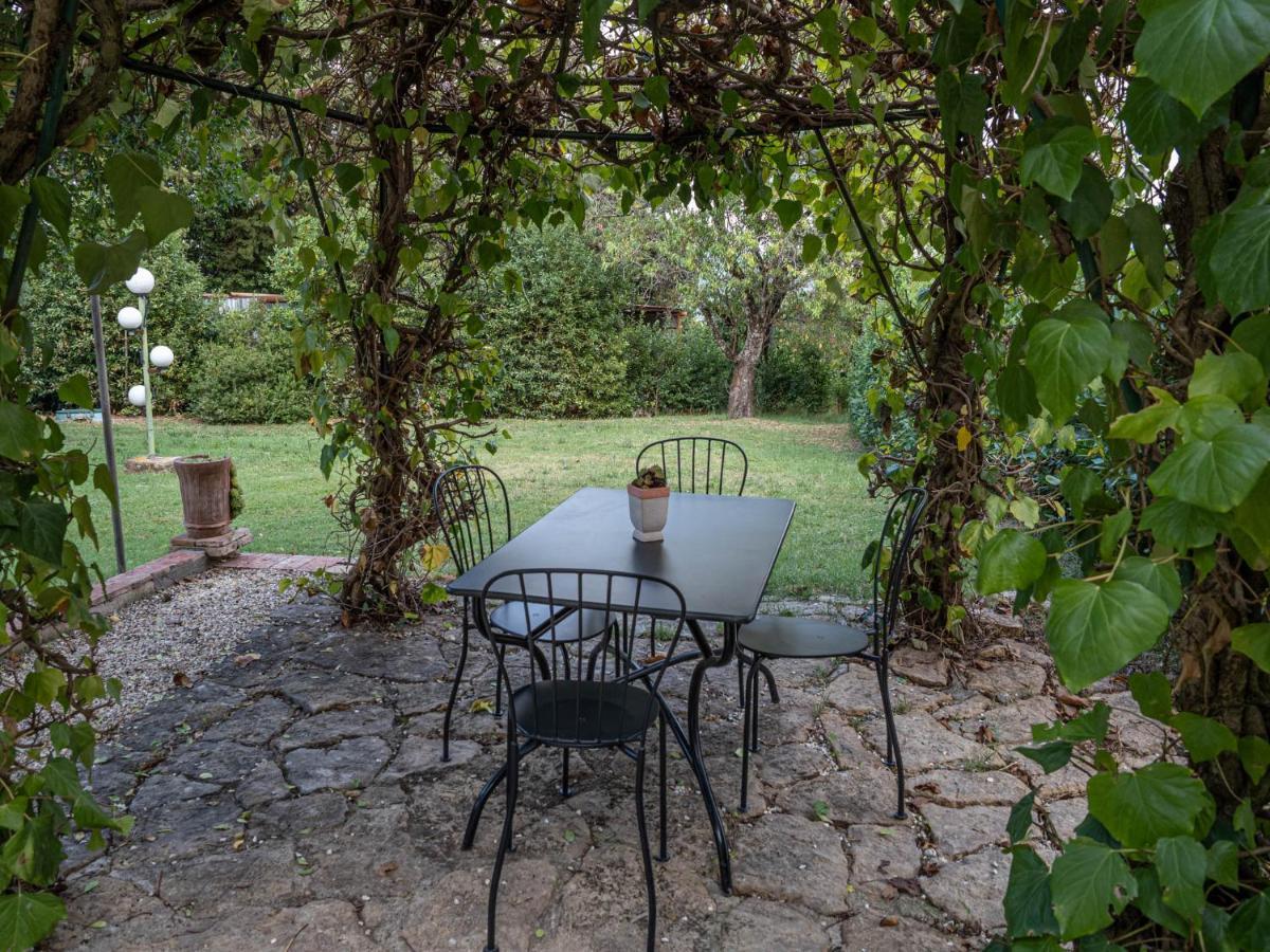 Podere Mona Помаранче Экстерьер фото
