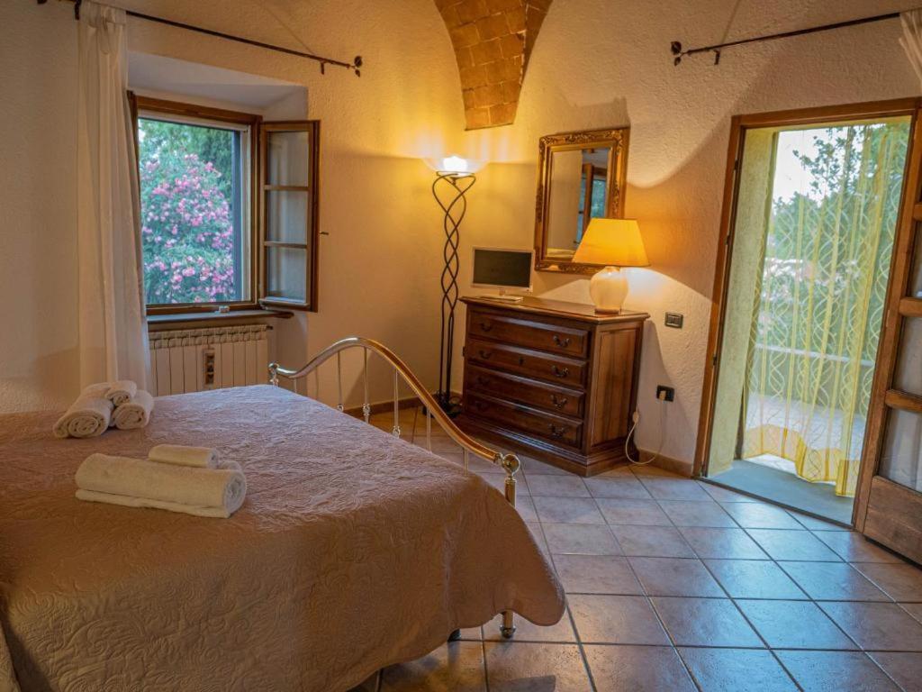 Podere Mona Помаранче Экстерьер фото
